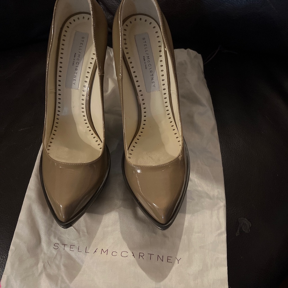 Platform patent shoes